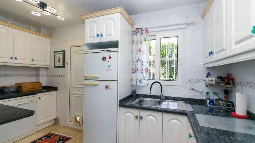 Villa de 194m² en Alicante, Spain No. 1419 № 18