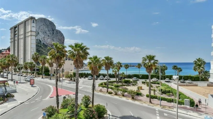 Apartamento de 3 dormitorios en Calpe, Spain No. 166 № 13