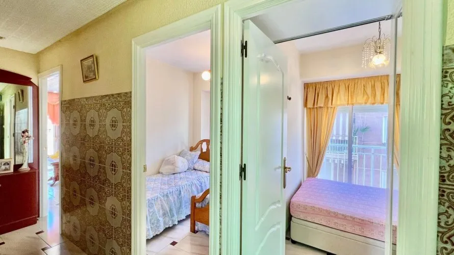 Apartamento de 1 dormitorio en Santa Pola, Spain No. 1058 № 20