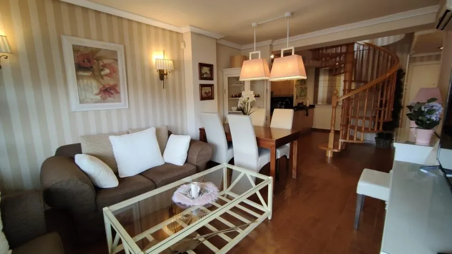 Apartamento de 129m² en Villajoyosa, Spain No. 613 № 3