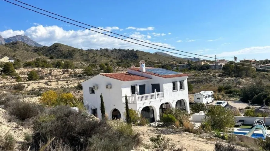 Сasa de 4 dormitorios en Villajoyosa, Spain No. 841 № 25
