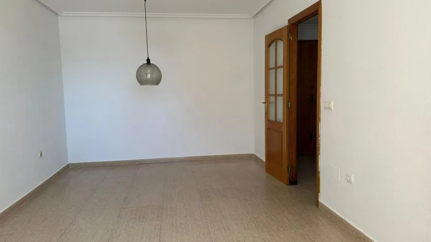 Apartamento de 2 dormitorios en Torrevieja, Spain No. 2906 № 12