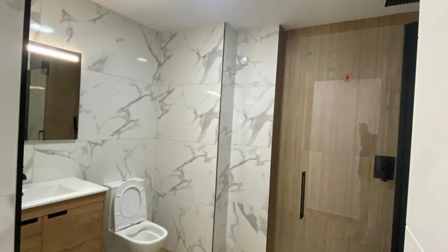 Apartamento de 3 dormitorios en Torrevieja, Spain No. 141 № 6