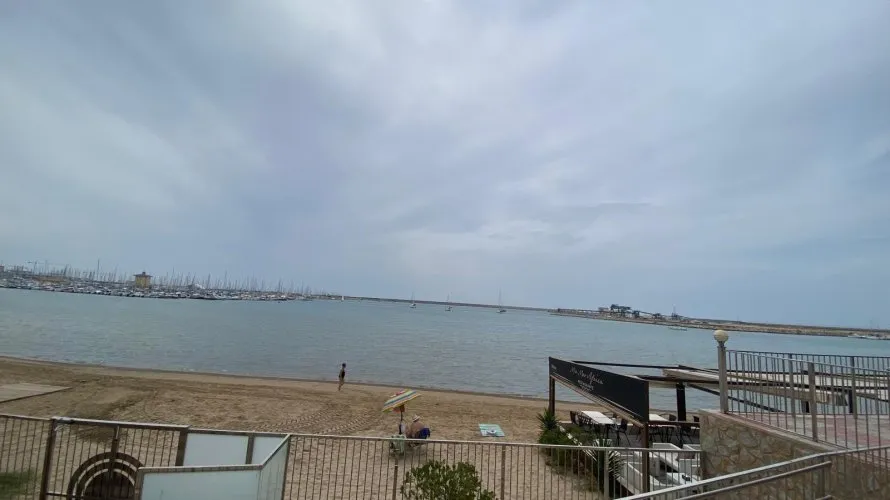 Apartamento de 3 dormitorios en Torrevieja, Spain No. 141 № 5