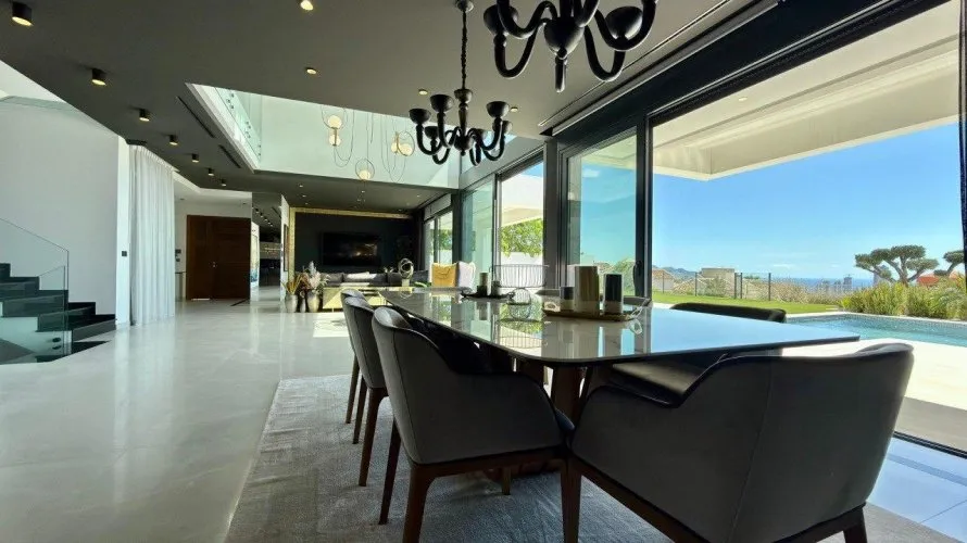 Villa de 890m² en Benidorm, Spain No. 870 № 9