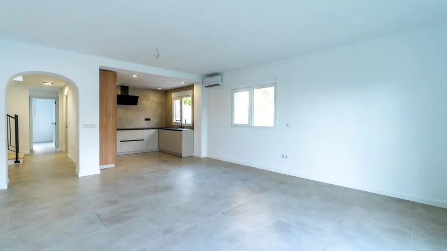 Apartamento de 3 dormitorios en El Campello, Spain No. 243 № 11