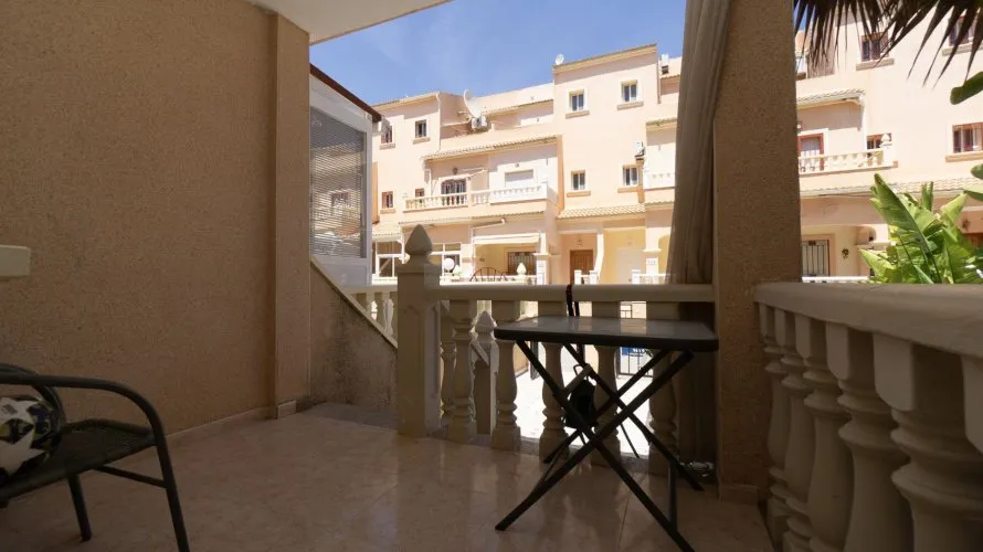 Сasa de 85m² en La Zenia, Spain No. 1417