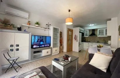 Apartamento de 2 dormitorios en Torrevieja, Spain No. 2739
