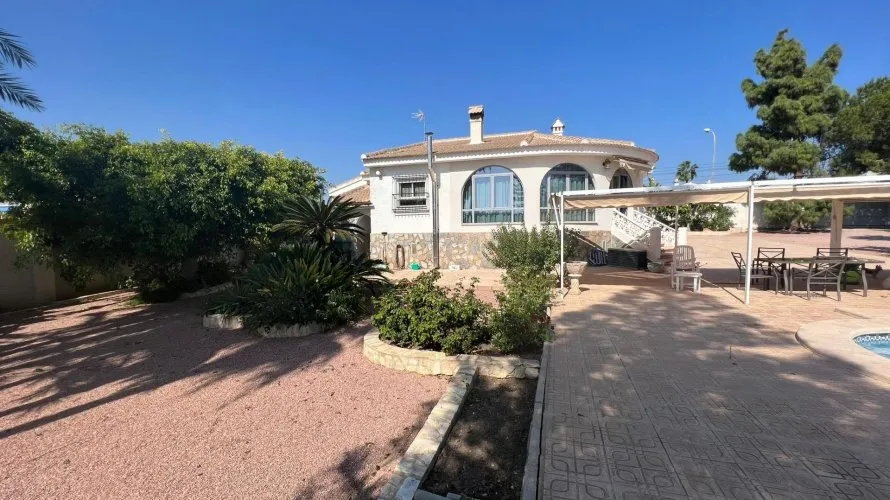 Villa de 236m² en Rojales, Spain No. 1358 № 28