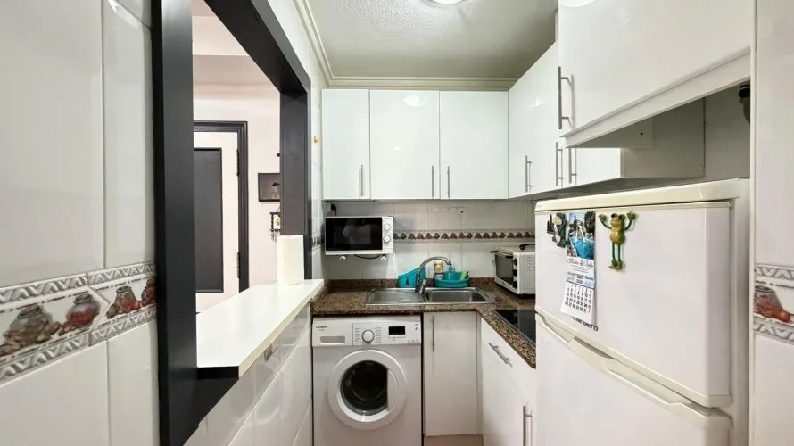 Apartamento de 1 dormitorio en Torrevieja, Spain No. 2827 № 19