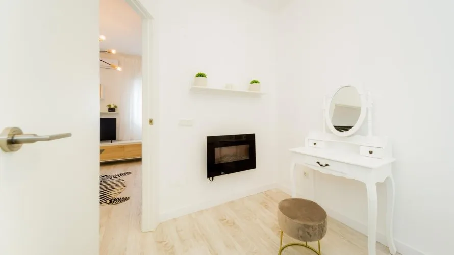 Apartamento de 1 dormitorio en Torrevieja, Spain No. 2810 № 11