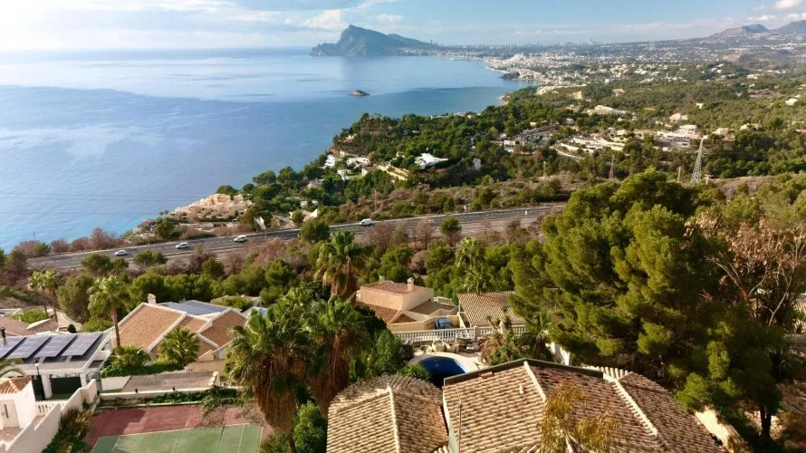 Сasa de 4 dormitorios en Zona Altea Hills, Spain No. 691 № 9