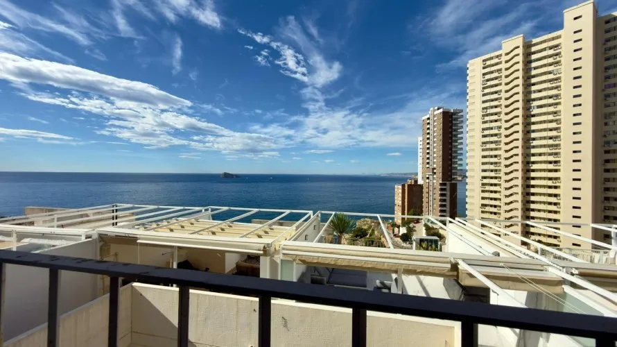 Ático de 3 dormitorios en Benidorm, Spain No. 897 № 19