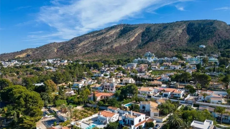 Villa de 4 dormitorios en L'Alfàs del Pi, Spain No. 836 № 8