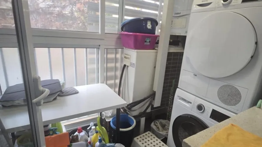 Apartamento de 4 dormitorios en Paterna, Spain No. 1521 № 12