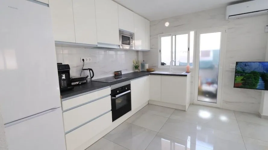Apartamento de 3 dormitorios en Torrevieja, Spain No. 1194 № 5