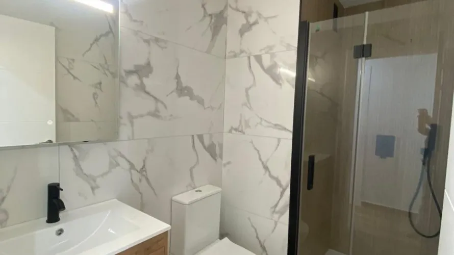Apartamento de 3 dormitorios en Torrevieja, Spain No. 141 № 13