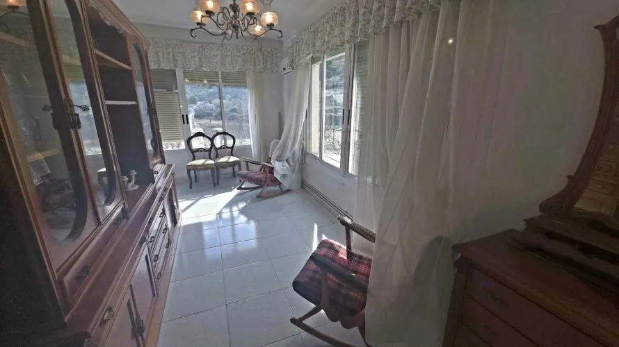 Сasa de 7 dormitorios en Guadalest, Spain No. 1246 № 1