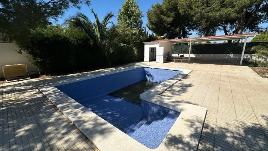 Villa de 5 dormitorios en San Vicente del Raspeig, Spain No. 1164 № 19