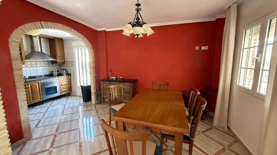 Сasa de 3 dormitorios en Torrevieja, Spain No. 1110 № 1