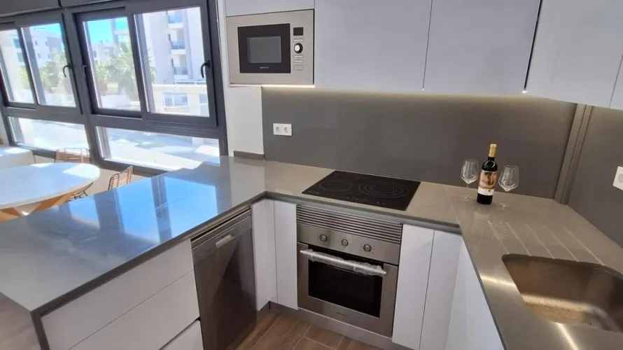 Apartamento de 2 dormitorios en Villamartin, Spain No. 575 № 14