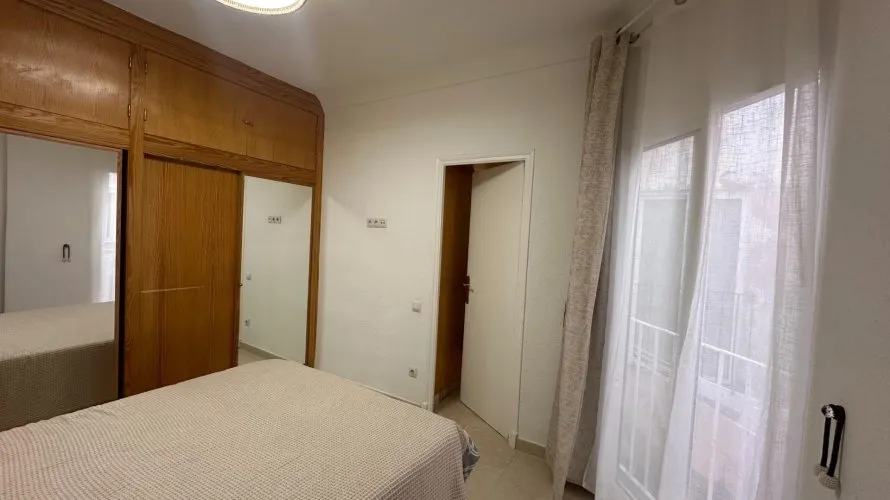 Apartamento de 2 dormitorios en Alicante, Spain No. 2870 № 19