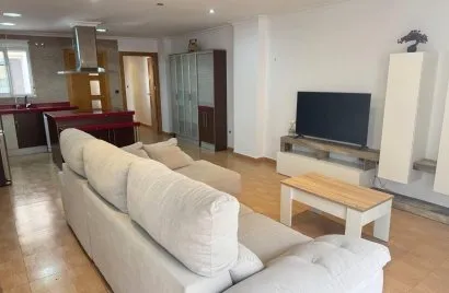 Apartamento de 3 dormitorios en Torrevieja, Spain No. 1273