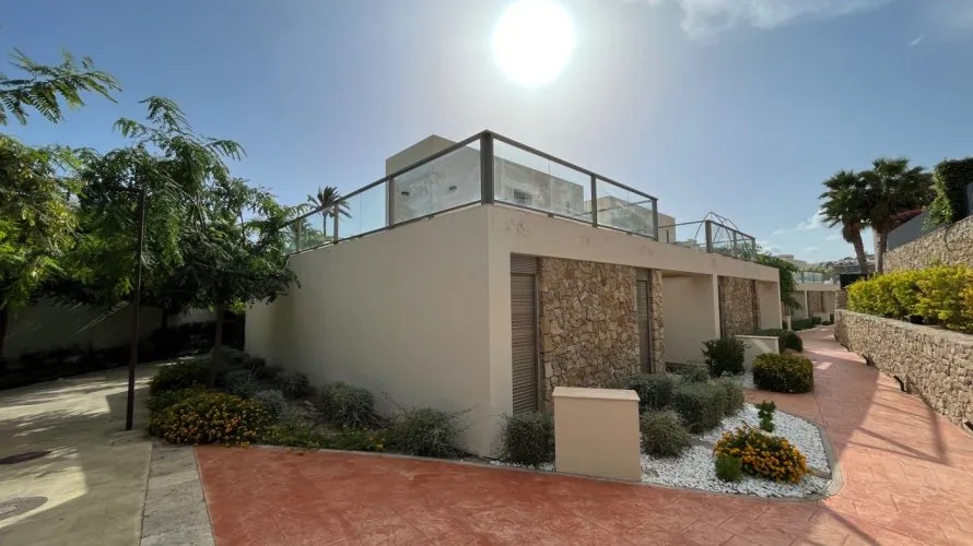 Apartamento de 3 dormitorios en Villajoyosa, Spain No. 393 № 20