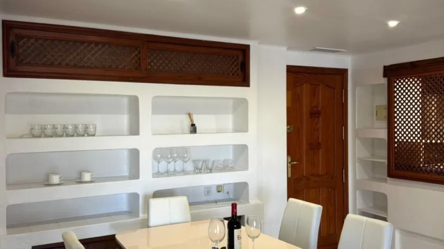 Apartamento de 2 dormitorios en Torrevieja, Spain No. 1051 № 8
