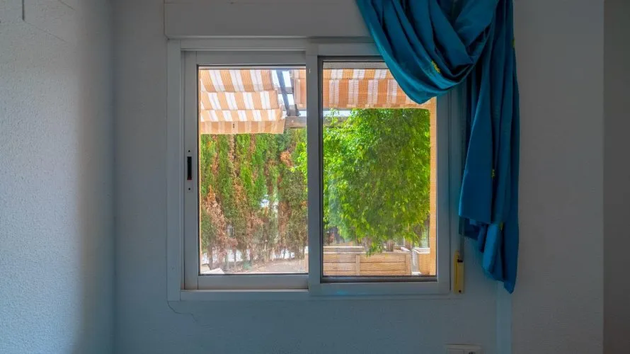 Parcela de 109m² en El Campello, Spain No. 631 № 21