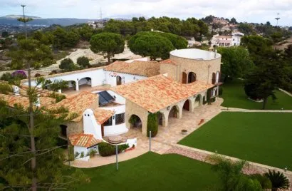 Villa de 4 dormitorios en Fustera, Spain No. 301
