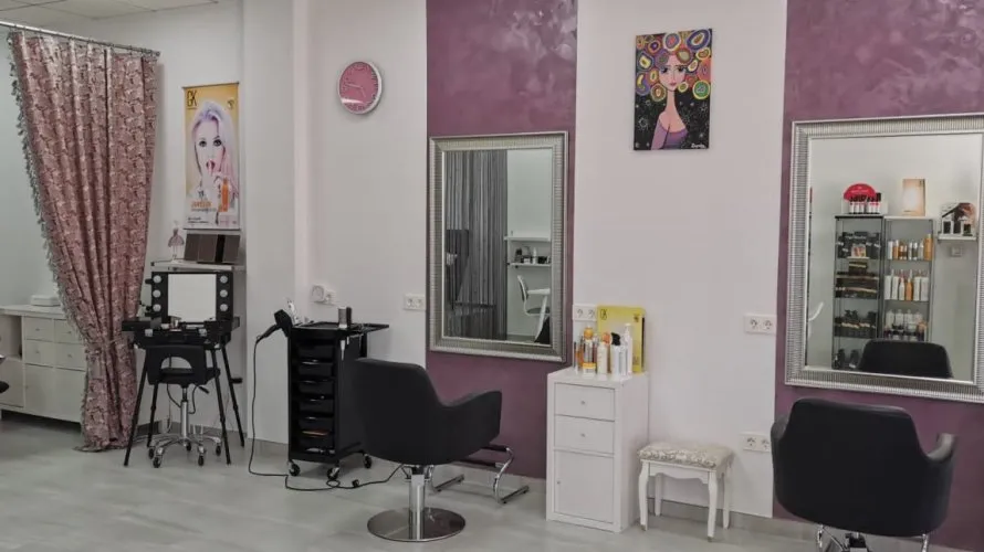 Propiedad comercial de en La Zenia, Spain No. 288 № 23