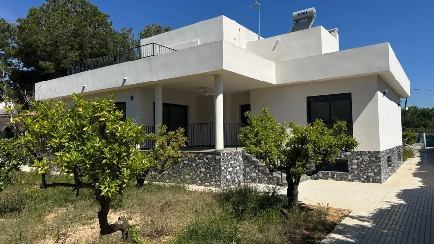 Villa de 5 dormitorios en San Vicente del Raspeig, Spain No. 1164 № 26