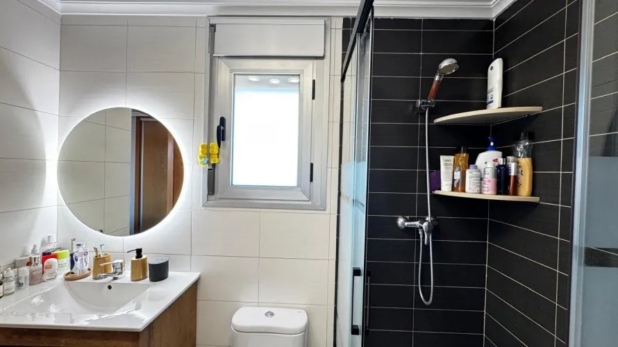 Apartamento de 3 dormitorios en Nueva Torrevieja, Spain No. 1229 № 7