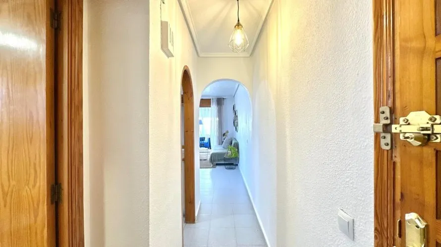 Apartamento de 1 dormitorio en Torrevieja, Spain No. 2874 № 22