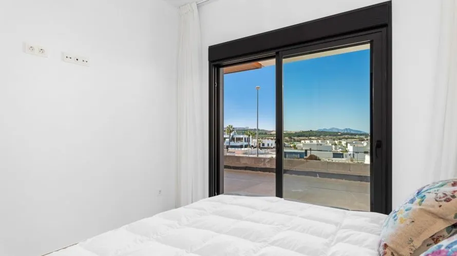 Apartamento de 2 dormitorios en Benijófar, Spain No. 633 № 23