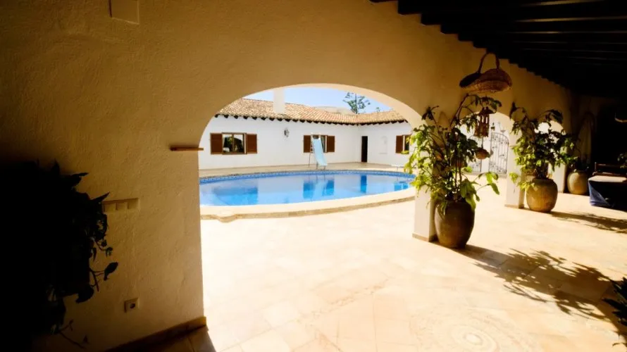 Villa de 4 dormitorios en Fustera, Spain No. 301 № 20
