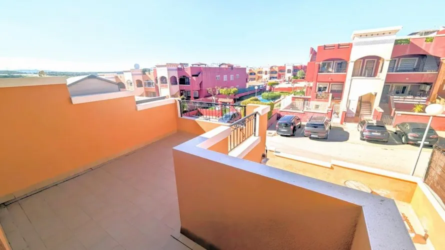 Apartamento de 95m² en La Florida, Spain No. 910 № 19