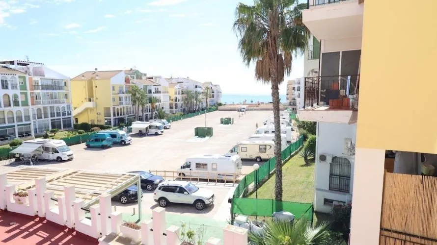 Apartamento de 1 dormitorio en La Veleta, Spain No. 2922 № 1
