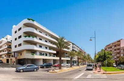 Apartamento de 2 dormitorios en Torrevieja, Spain No. 531