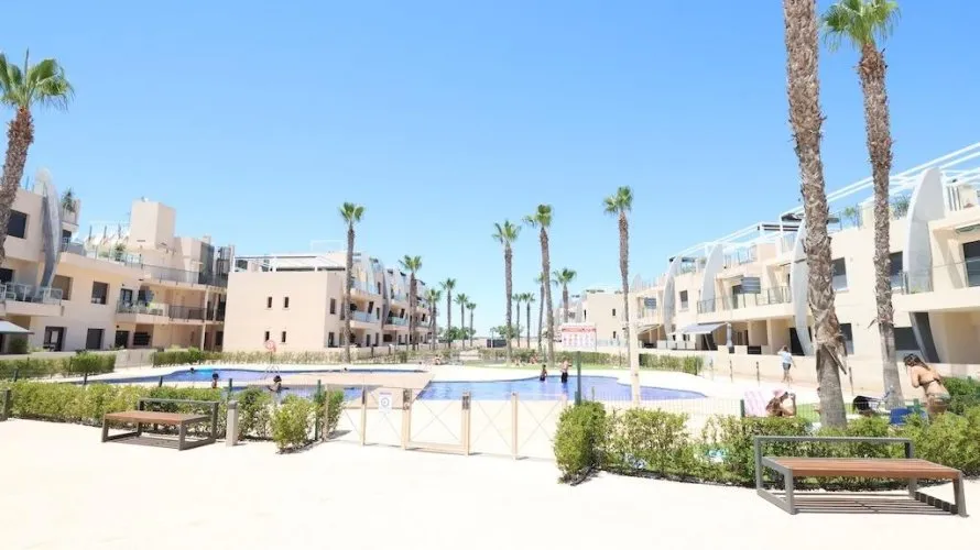 Apartamento de 2 dormitorios en Pilar de la Horadada, Spain No. 1599 № 24