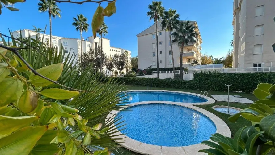 Parcela de 2 dormitorios en Albir, Spain No. 668 № 26