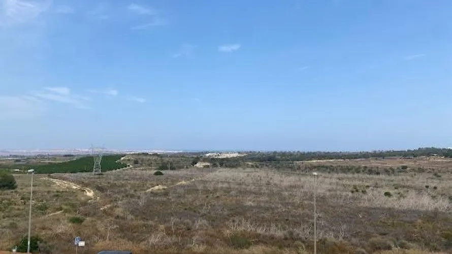 Сasa de 2 dormitorios en San Miguel de Salinas, Spain No. 1064 № 23