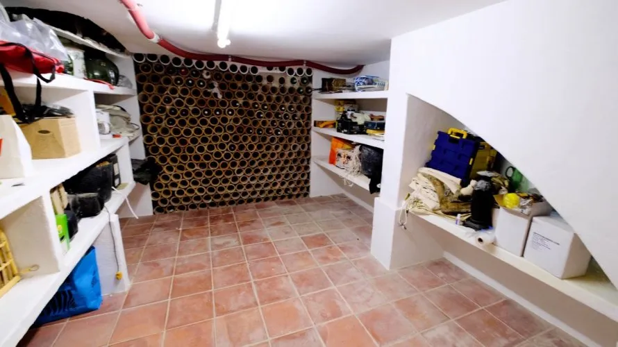 Villa de 4 dormitorios en Fustera, Spain No. 301 № 14