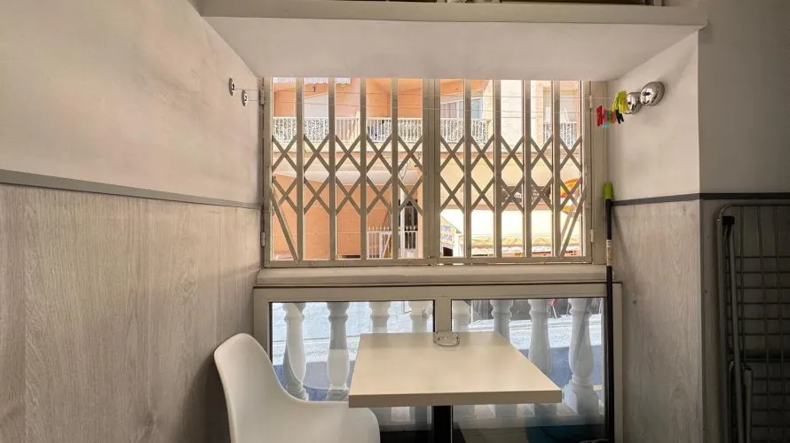 Apartamento de 2 dormitorios en Torrevieja, Spain No. 2755 № 4