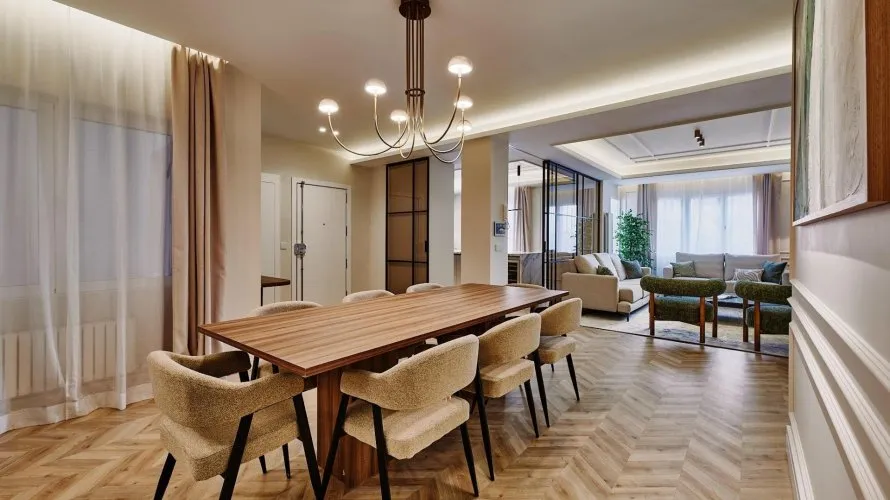 Apartamento de 3 dormitorios en Madrid, Spain No. 728
