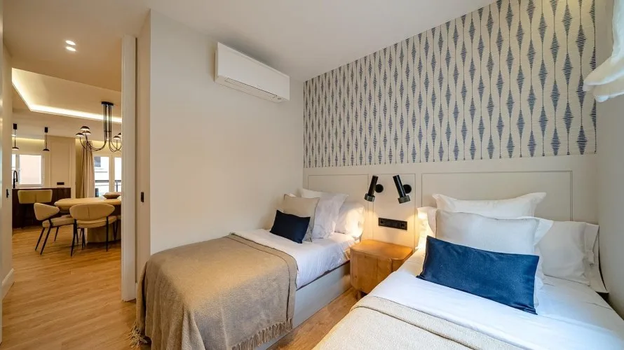 Apartamento de 3 dormitorios en Madrid, Spain No. 1083 № 24