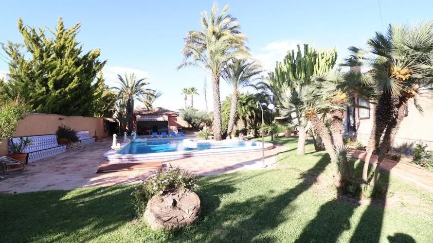 Apartamento de 5 dormitorios en El Chaparral, Spain No. 582 № 27
