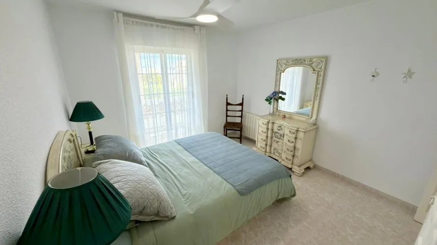 Apartamento de 3 dormitorios en L'Alfàs del Pi, Spain No. 1103 № 16