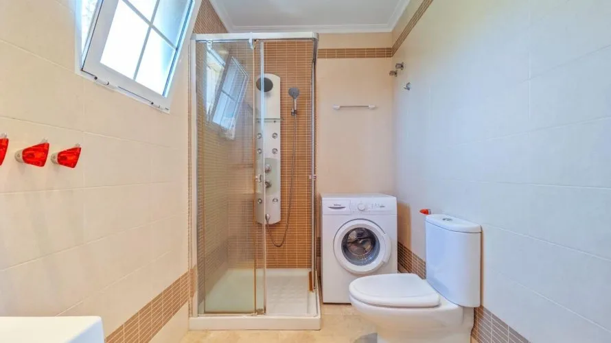 Сasa de 3 dormitorios en La Mata, Spain No. 227 № 17